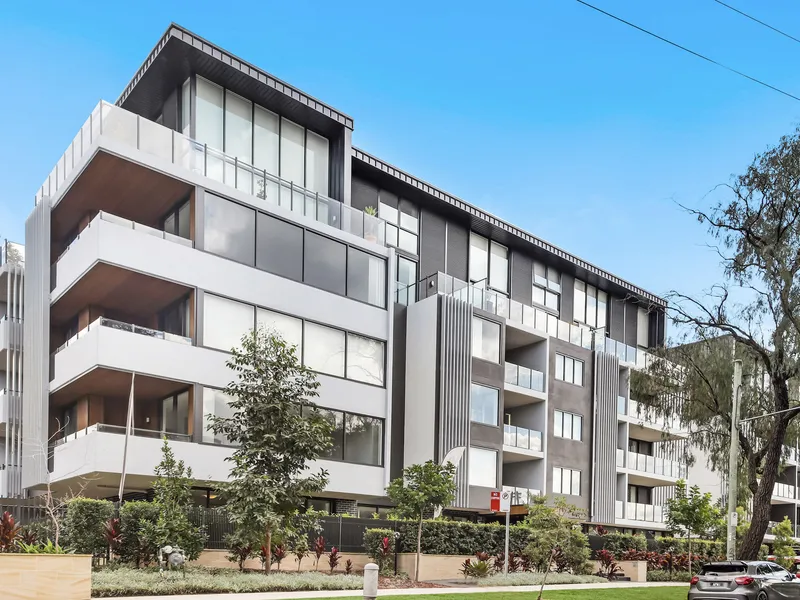 Nearly New Apartment for Rent, $720 Per week.