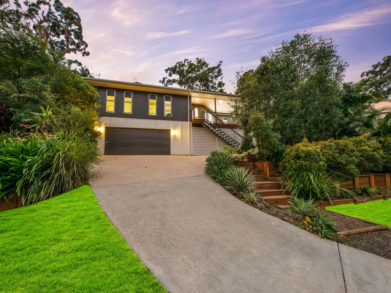 The perfect family home, minutes to the beach! This one is a slam dunk!
