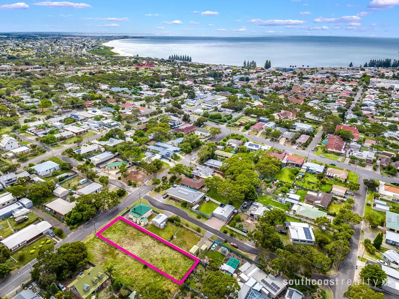 LARGE ALLOTMENT IN CENTRAL VICTOR