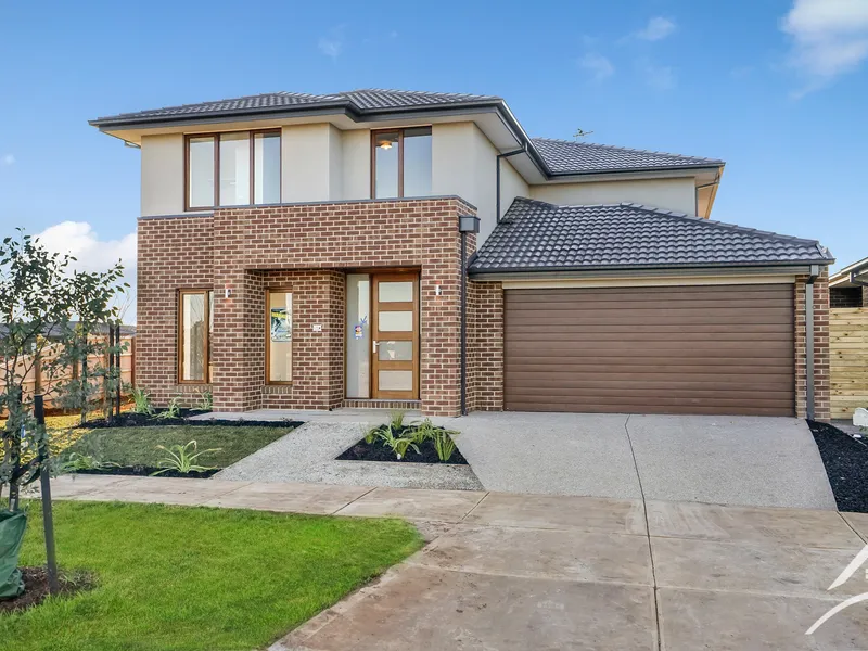 Near New Luxurious Home!!