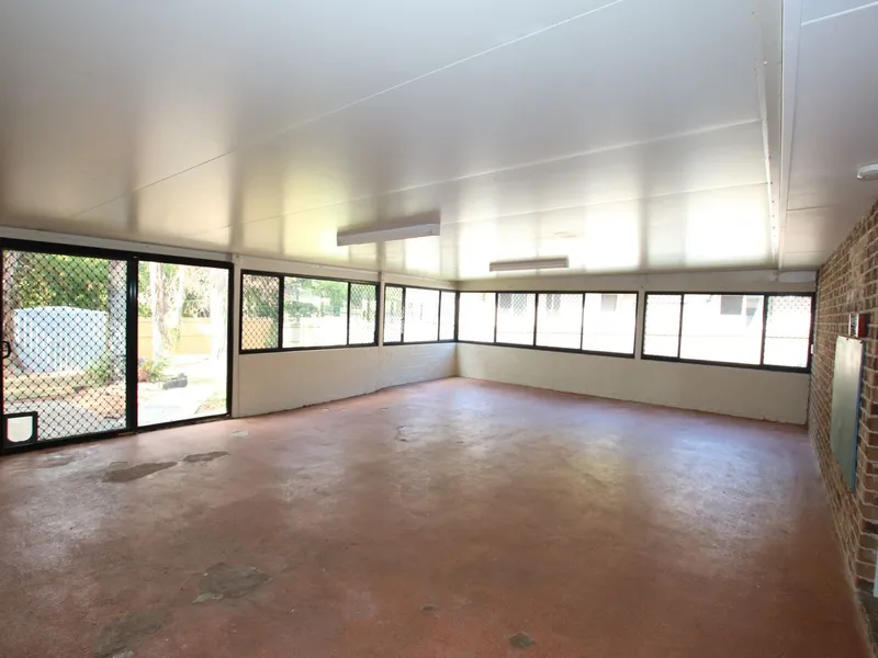 Large 4-bedroom Family Home