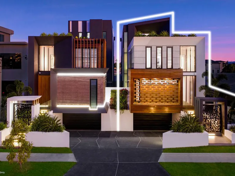 ONE OF A KIND. ELEGANT, DISTINGUISHED AND ON GOLD COASTS MOST DESIRABLE ADDRESSES WELCOME TO YOUR NEW HOME 