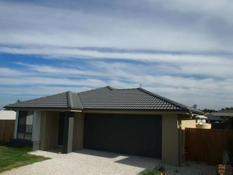 Well-designed home offers plenty of space and versatility!