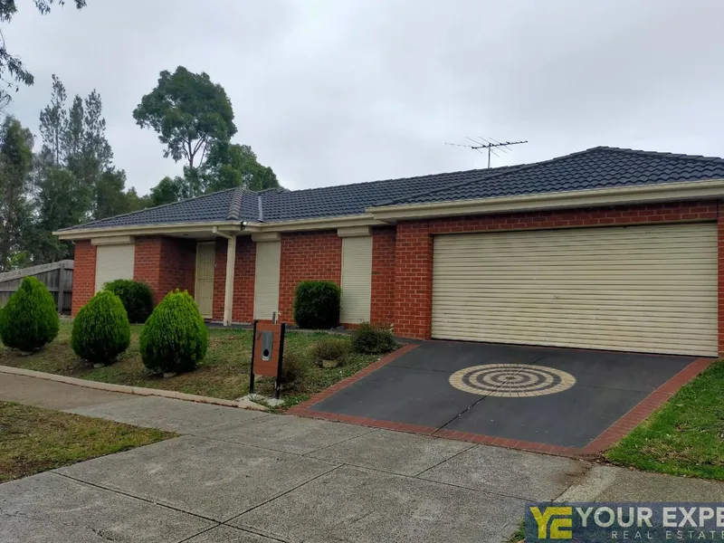 Quality Home, Park Facing