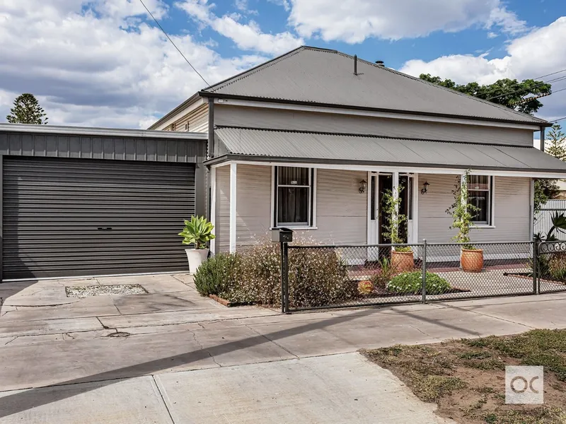 FAMILY OASIS WITH SPACE & VERSATILITY