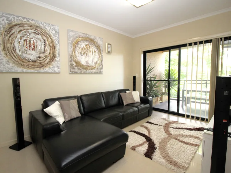 Top floor two bedroom apartment
