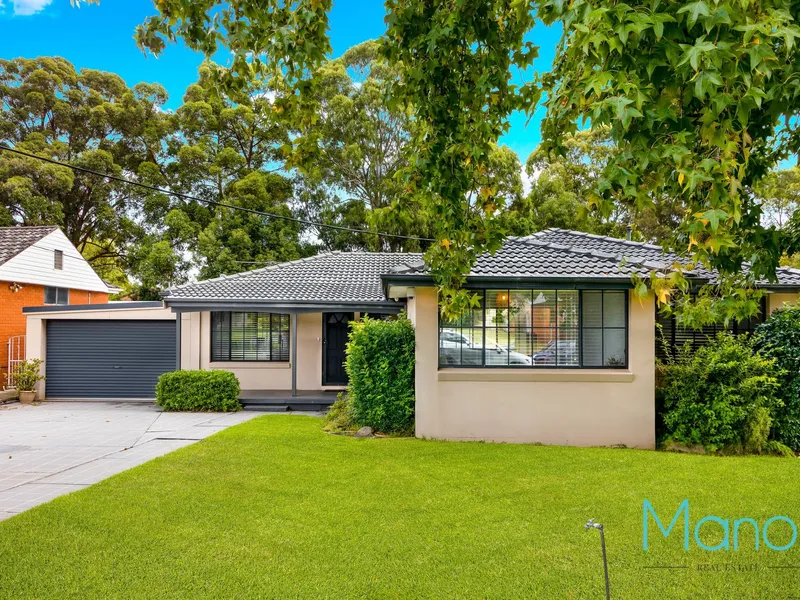 A Sprawling entertainers delight in a prime location all situated to local ammenities. This one you, don't want to miss.