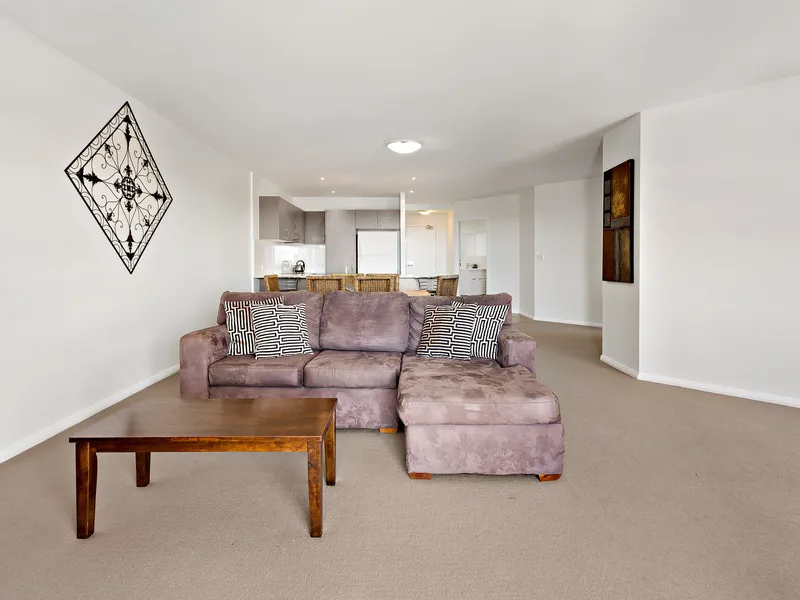 Ocean Glimpses and Walk-to-Everything Convenience        