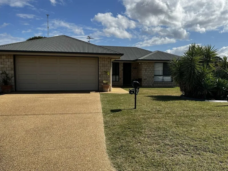 Family home in Gracemere with 2 Living Areas and a Large Patio