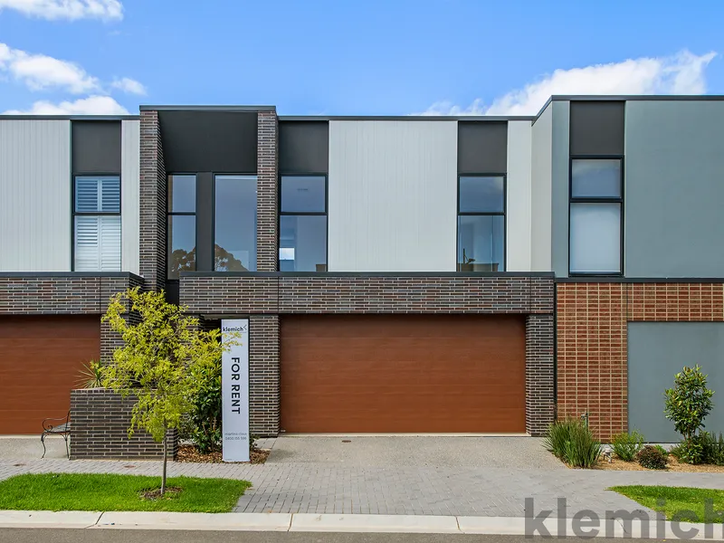 As new – the ultimate townhouse.