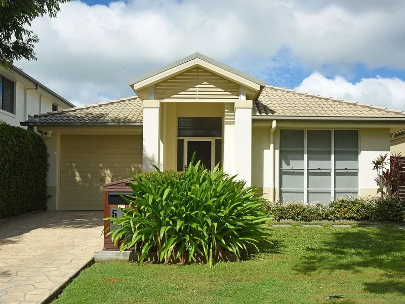 Neat and Tidy Family Home in Little Mountain