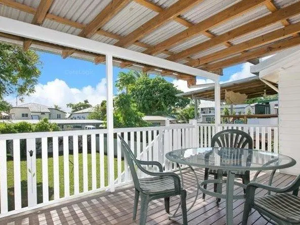 Offers over $449,000