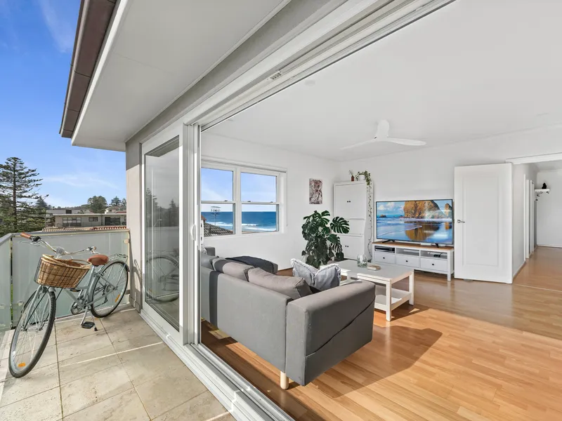 Surfside Retreat with Prized Northern Ocean Views