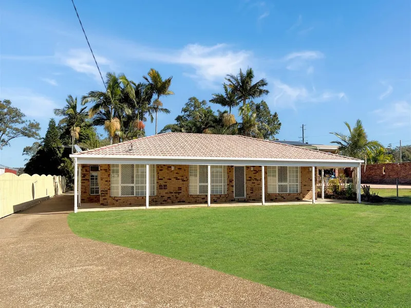 THREE BEDROOM HOME PLUS TEENAGE RETREAT AND LARGE IN GROUND SWIMMING POOL!