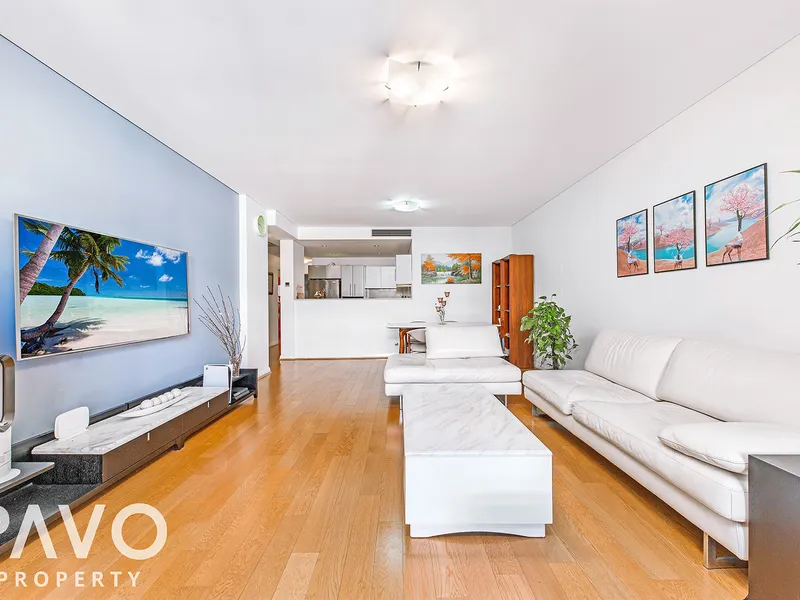 Sunny and Spacious 2 bedroom home
