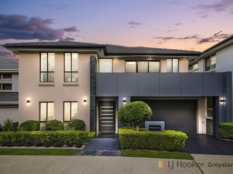 $1,250,000 - $1,300,000 - ELEGANCE, LIFESTYLE & LUXURY