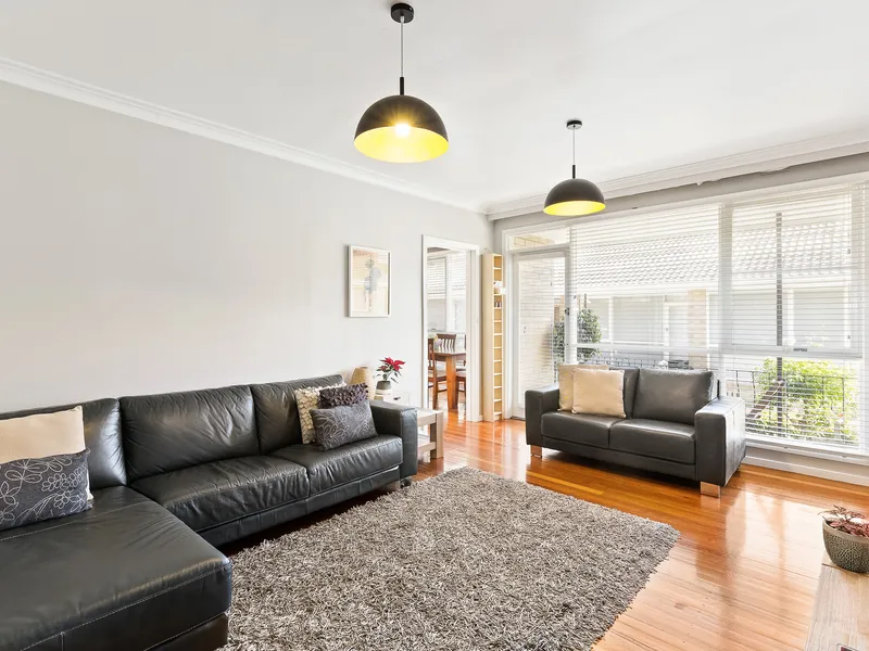 FANTASTIC SPACIOUS UNIT IN A QUIET LOCATION