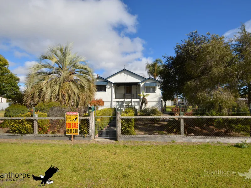 THULIMBAH -1/2 ACRE ALLOTMENT - ATTRACTIVE 3 BEDROOM RESIDENCE + NEAR NEW 2 BAY PLUS WORKSHOP/GARAGE