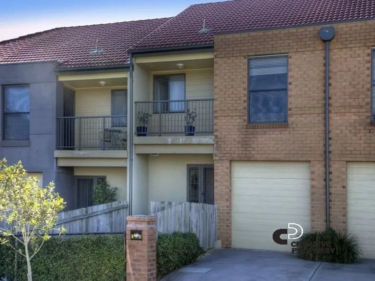 Modern 3 bedroom townhouse