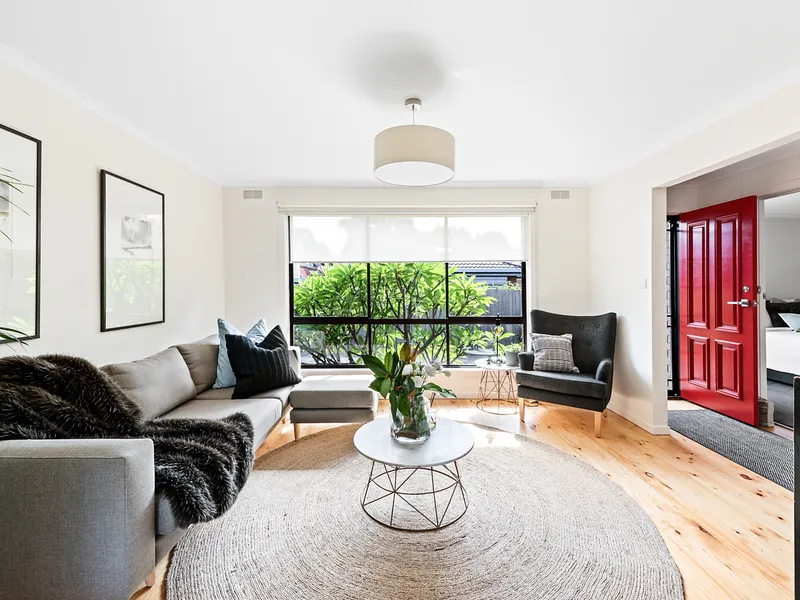 Villa Perfection in a Prime Location!