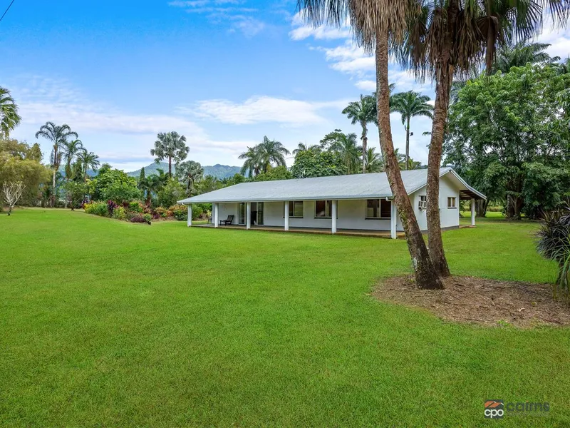 Escape To The Country - Family Acreage - Room To Grow