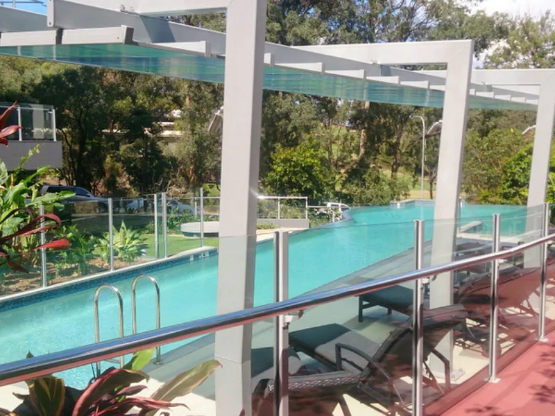 IDEAL FOR FAMILY OR ROOM SHARING-2 BEDROOM URBAN EDGE APARTMENT