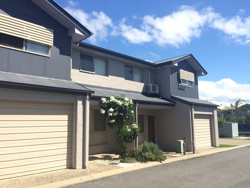 Great Prices to rent! Single Garage units- Some Pet friendly-great position. Make enquiries to Tracey 0436 367 995 - Onsite Manager
