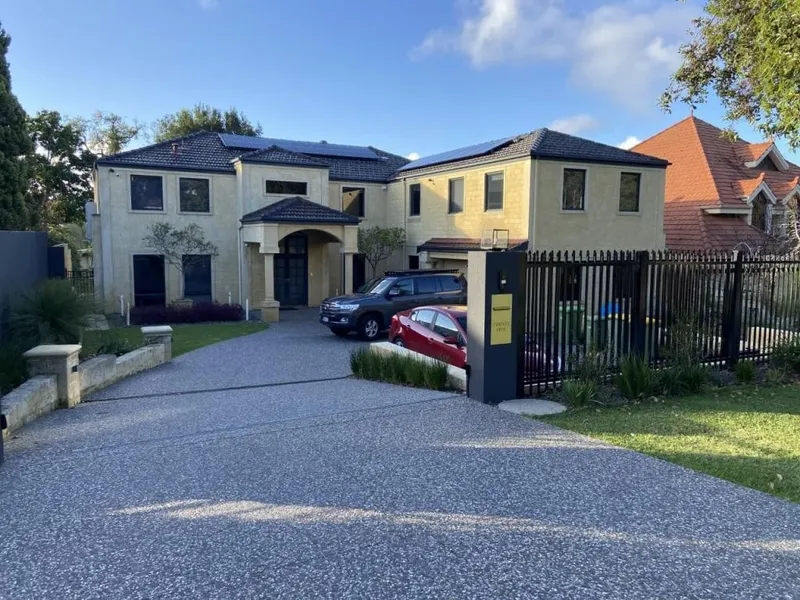 Furnished luxury home