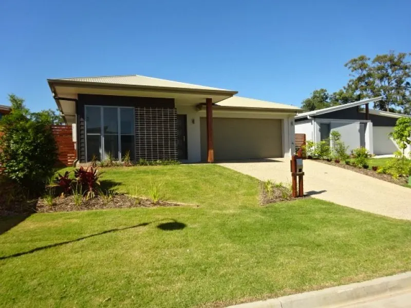 LOVELY FAMILY HOME IN PARKSIDE ESTATE