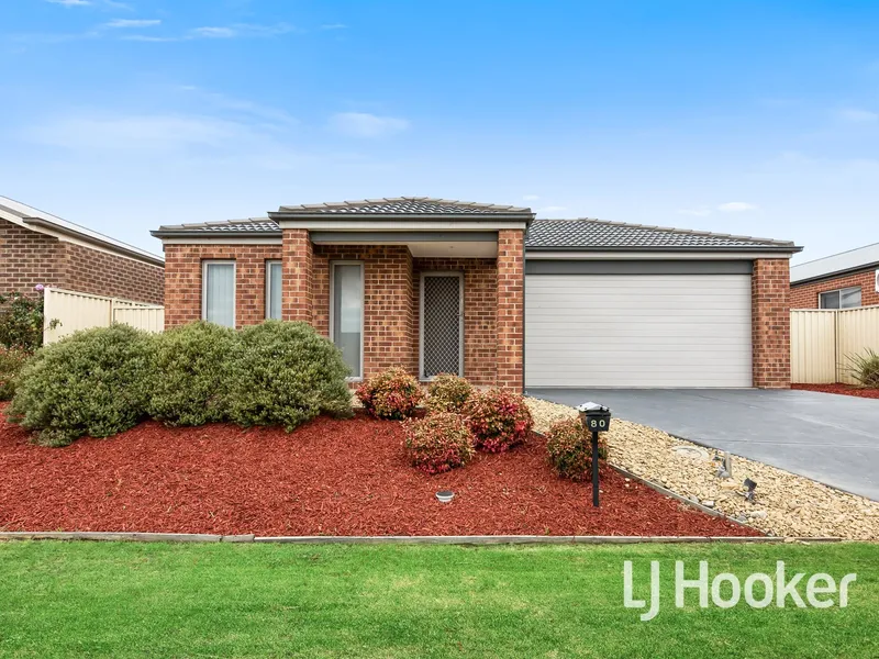Move-In Ready Family Home In Great Location