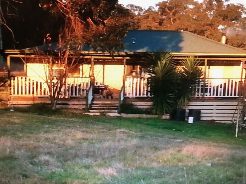 LIFESTYLE ACREAGE & HOME - PLENTY OF CLEARED LAND FOR HORSES OR LIVESTOCK