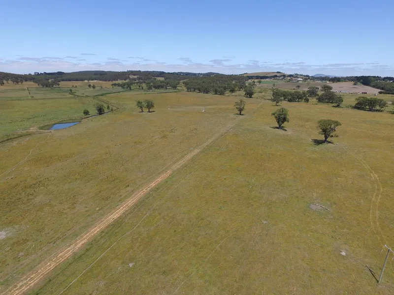 75 acres approx. Build your Dream home. Has current planning permit.