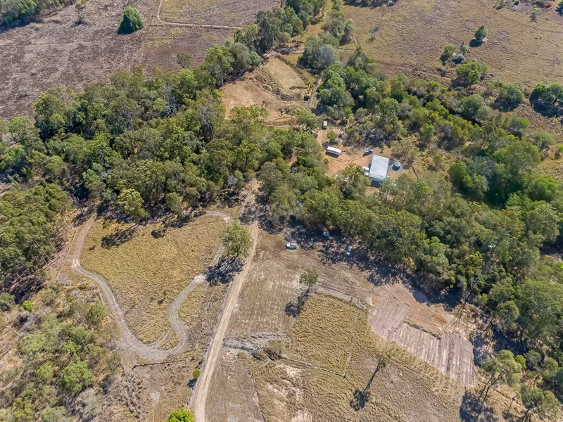 Rural Paradise – 25 Acres of Tranquil Living just Minutes from Gin Gin