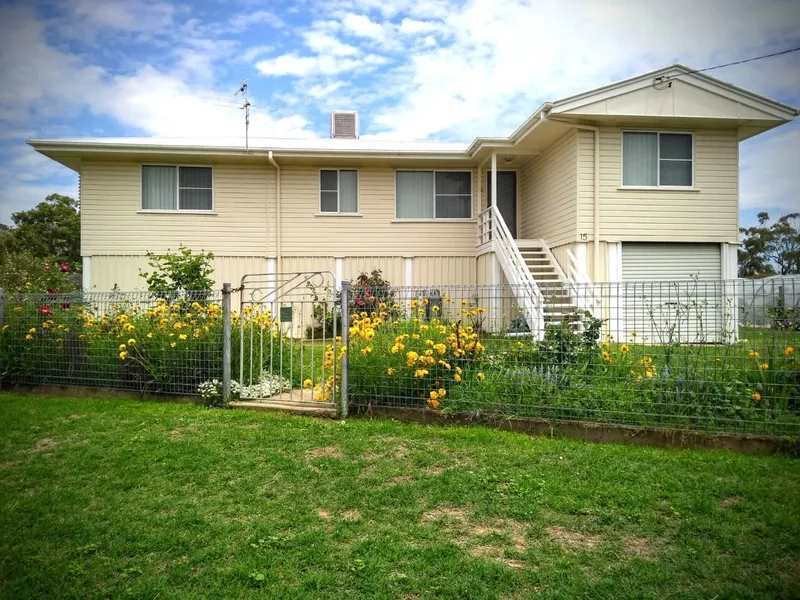 HUGE Price reduction - Keen Vendors want it sold!