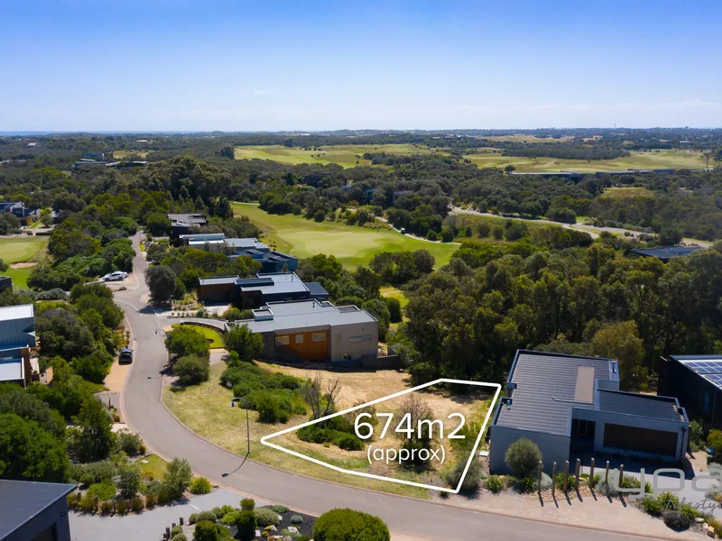 LUXURY LIVING IN PRIVATE GATED COMMUNITY