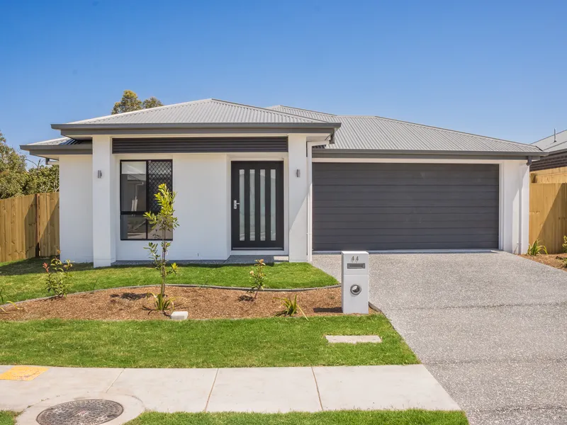 BRAND NEW 4 BEDROOM HOME WITH DUCTED AIR CONDITIONING PROVIDING LUXURY & CONVENIENCE!