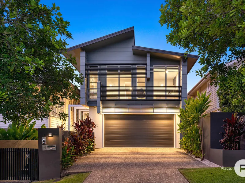 Four-bedroom contemporary masterpiece offering superb lifestyle