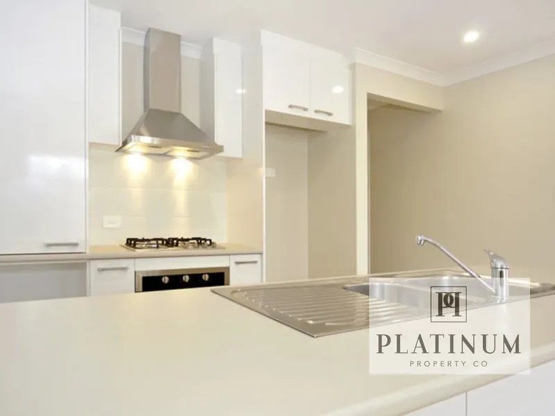 Rivers Edge Private Estate!