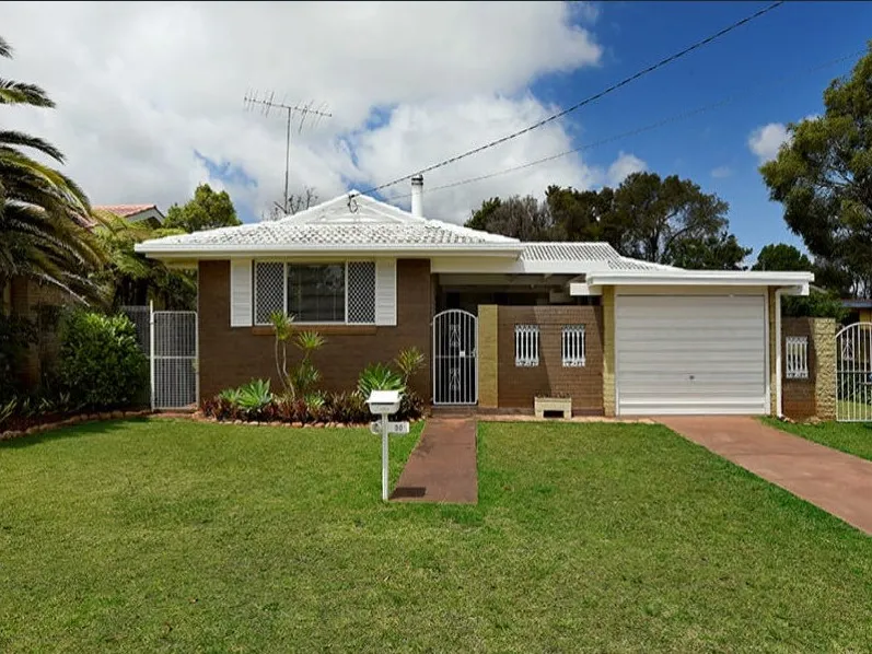 Positioned in a quiet street, this solid three bedroom brick home is only a quick stroll to High Street Plaza and Rangeville State School