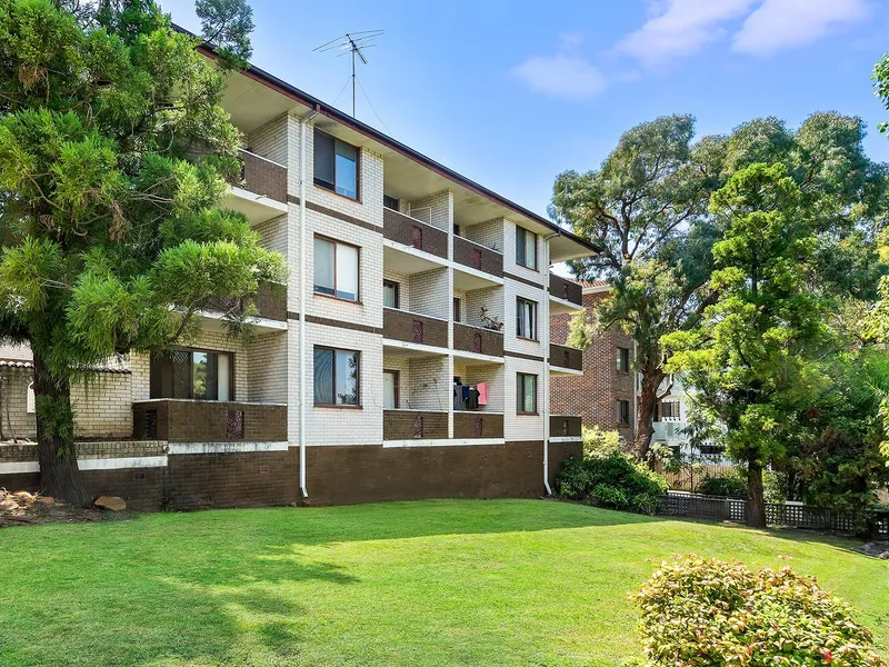 Easy-care apartment close to the Parramatta CBD