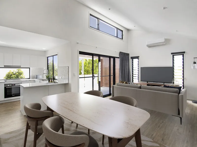 Well Appointed Townhouse In The Heart Of Maroochydore