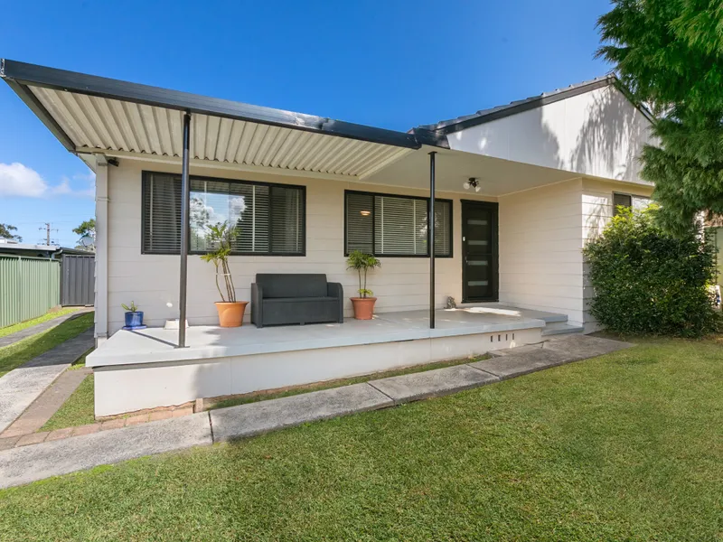 Modern Family Living - Wide Side Access