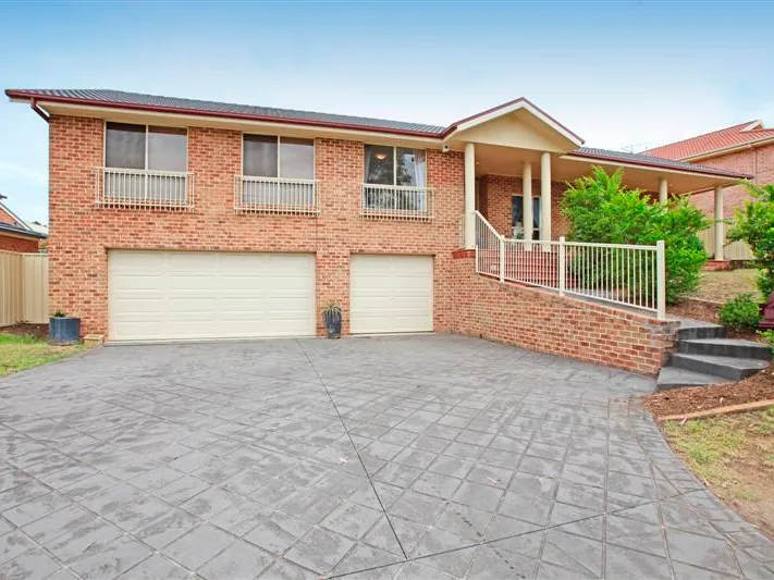 LARGE BLOCK, HUGE TRIPLE GARAGE & BIG POTENTIAL!!