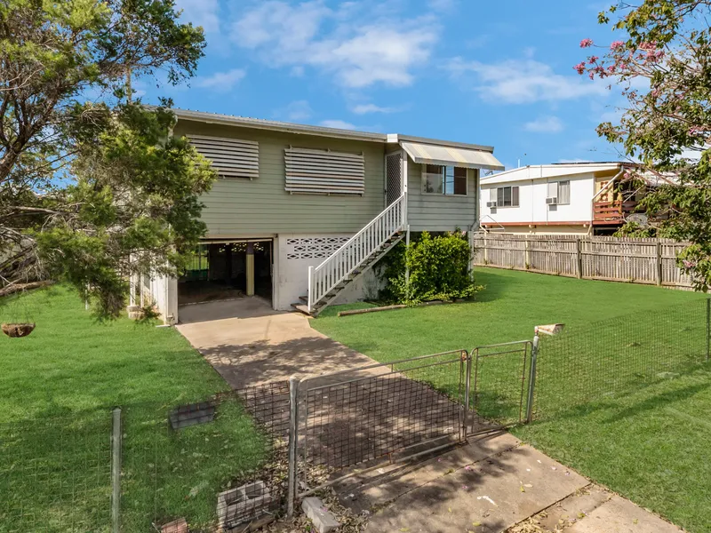 Perfect Starter Home on Generous 607m² Block!