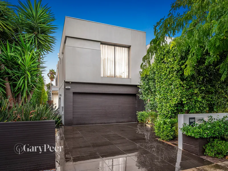 Luxury downsizer living