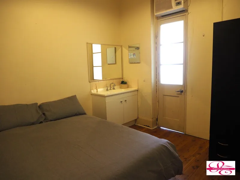 SHORT TERM ACCOMMODATION IN THE HEART OF THE CBD