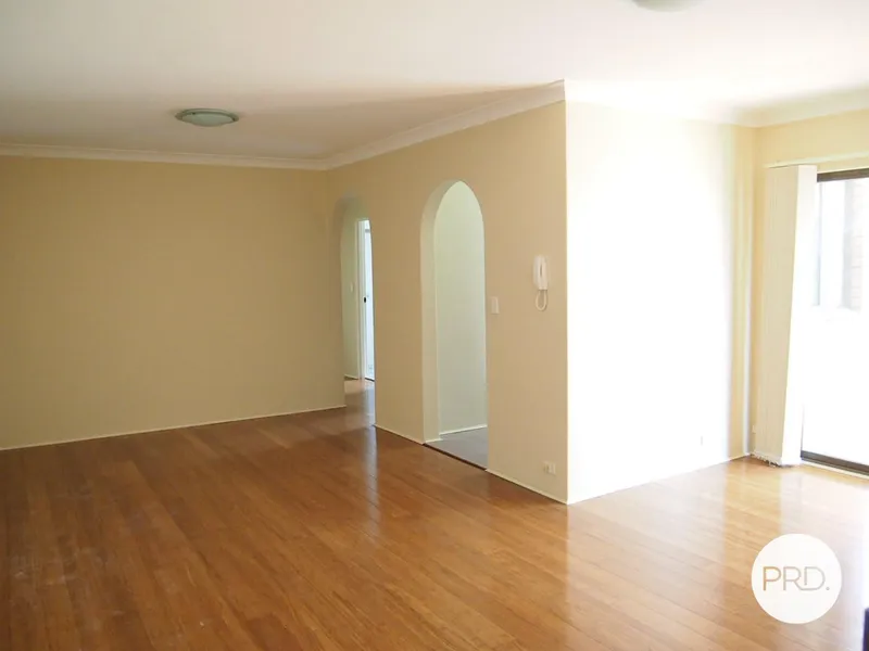 UPDATED 2 BEDROOM UNIT - CENTRALLY LOCATED