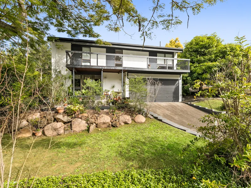 Convenient multi-level family home - VIP Open Home this Thursday (15th) from 4.45pm - 5.15pm