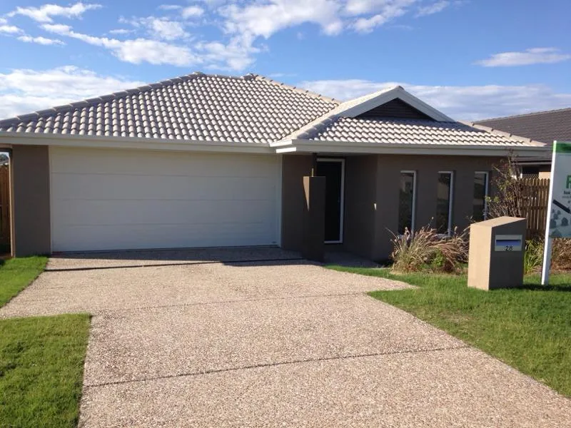 Large Family Home - Pets Considered!