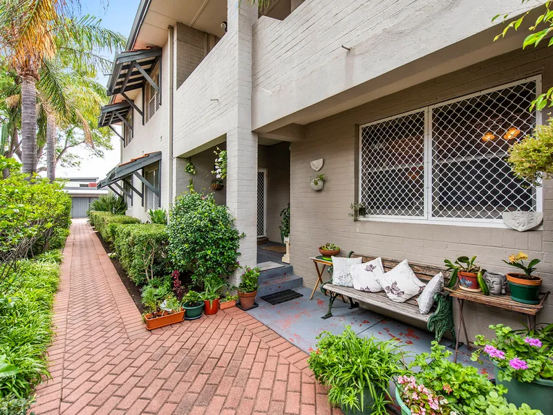 Immaculate Ground Floor Unit